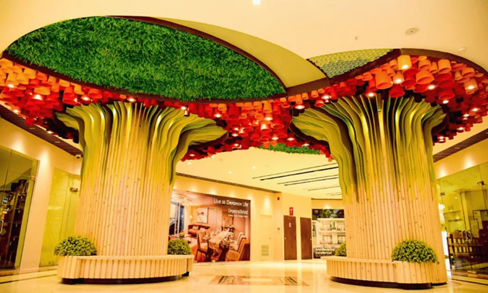 Crescat Boulevard Mall
